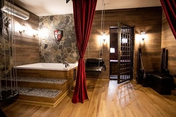 Санкт-Петербург: Red Room Hotel
