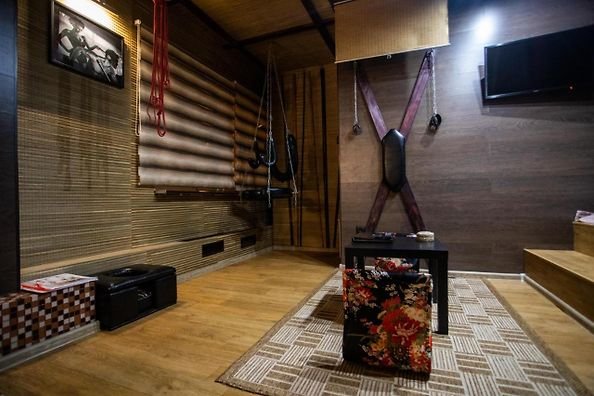Санкт-Петербург: Red Room Hotel