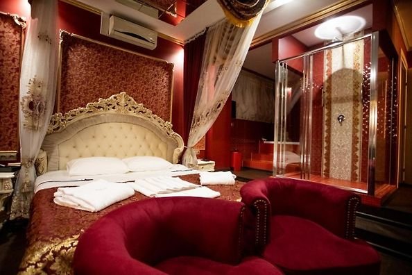 Санкт-Петербург: Red Room Hotel