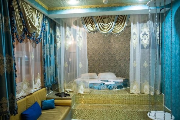 Санкт-Петербург: Red Room Hotel