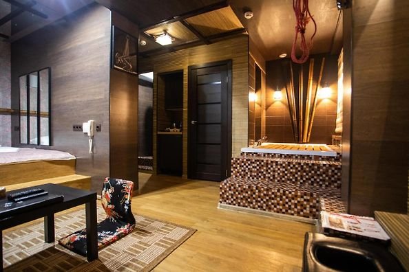 Санкт-Петербург: Red Room Hotel