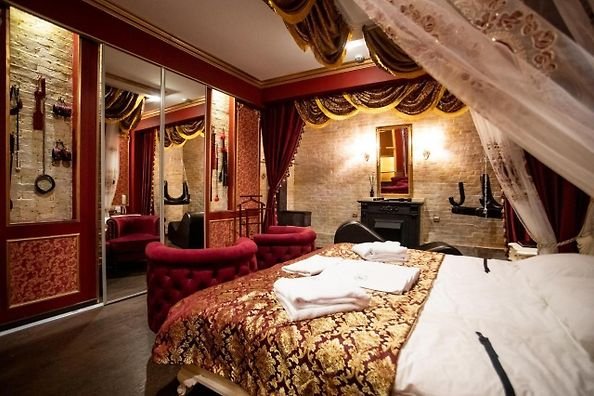 Санкт-Петербург: Red Room Hotel