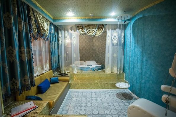 Санкт-Петербург: Red Room Hotel