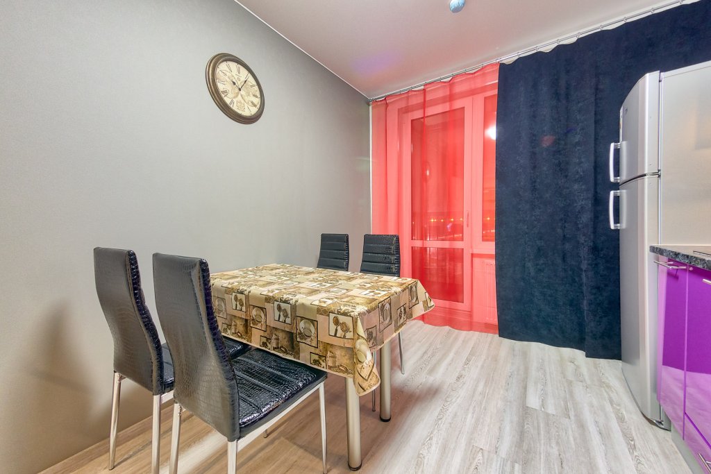 Санкт-Петербург: Fialka Apartments