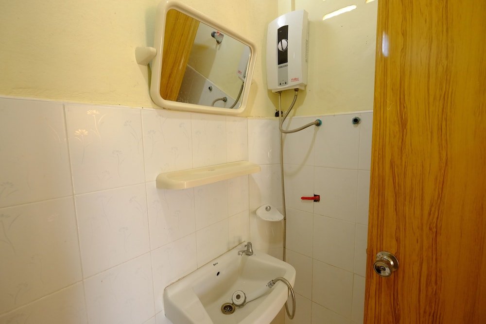Тхат-Пханом: Kallayanee View Hotel