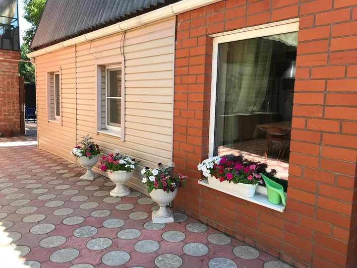 Ейск: Guest House Aleksandra