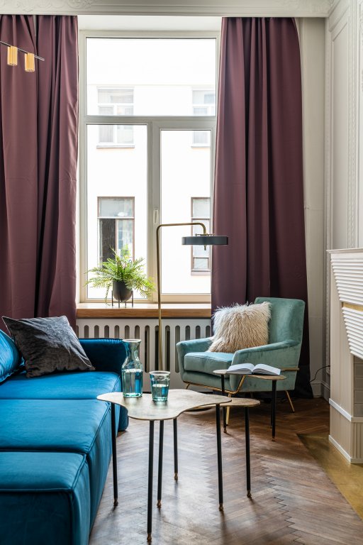 Санкт-Петербург: D Na Maloj Morskoj Apartments