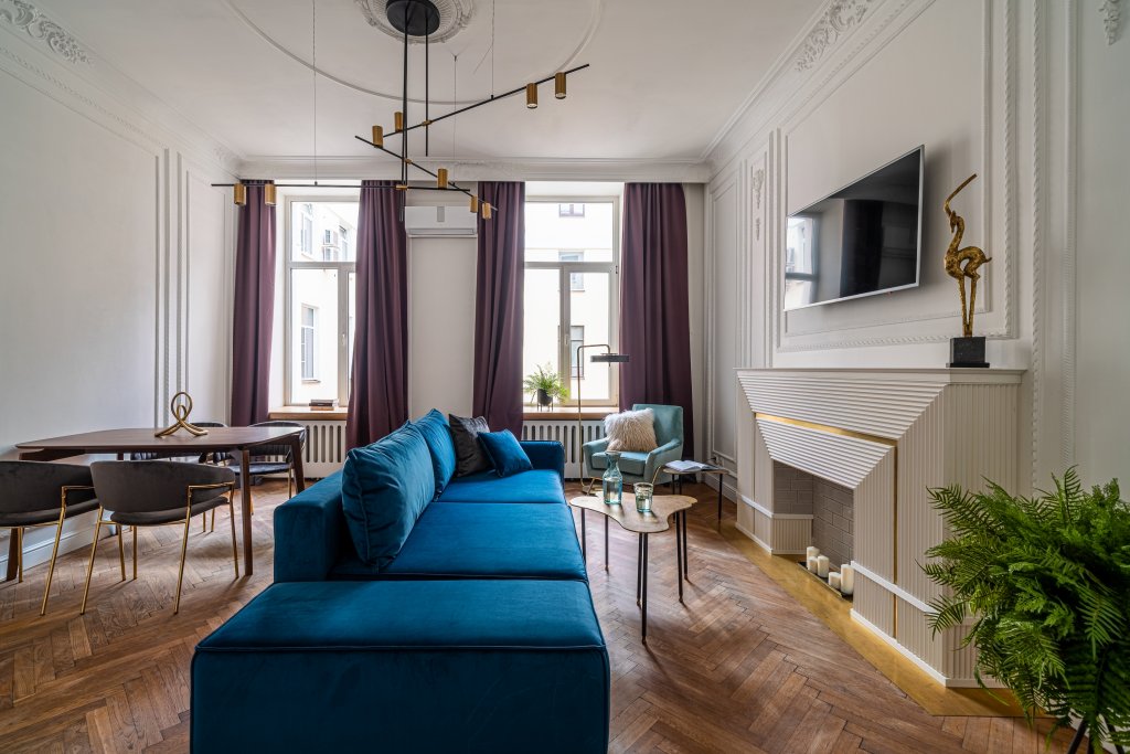 Санкт-Петербург: D Na Maloj Morskoj Apartments