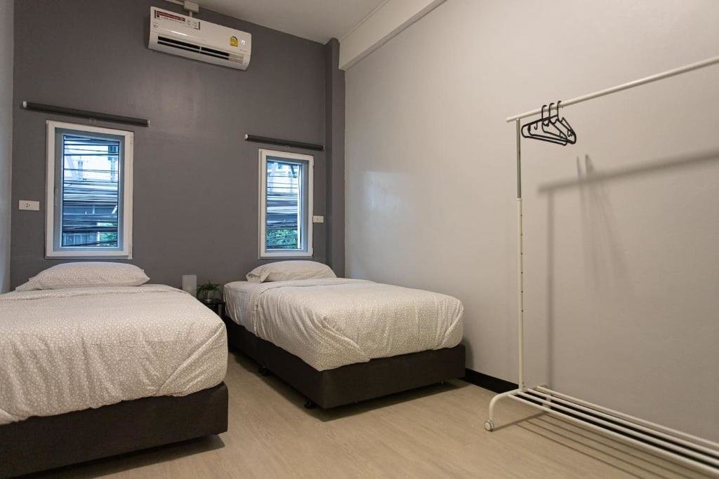 Бангкок: U2 Large 2 Bedrooms 100m to BTS station