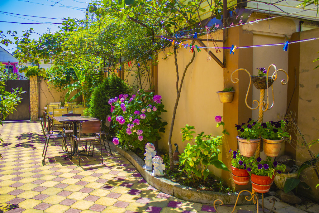 Вардане: Solnechnyij Guest House