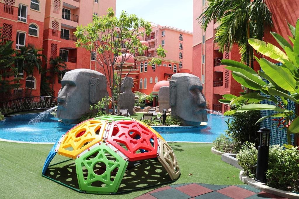 Паттайя: 7 seas apartments
