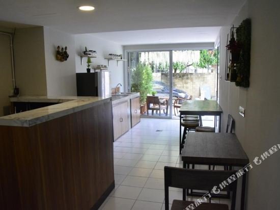 Room 16 (SIXTEEN) — фото 3