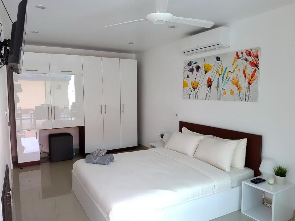 Самуи: Duplex Bang Por Beach Apartment