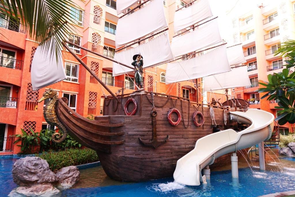 Паттайя: Seven Seas Resort Pattaya & Sofa Bed