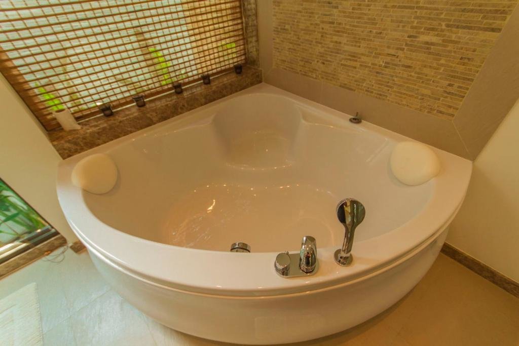 Муанг: Villa Andre by VillaCarte