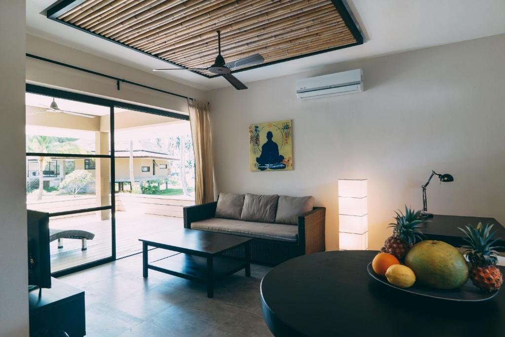 Самуи: Beachfront TalingNgam