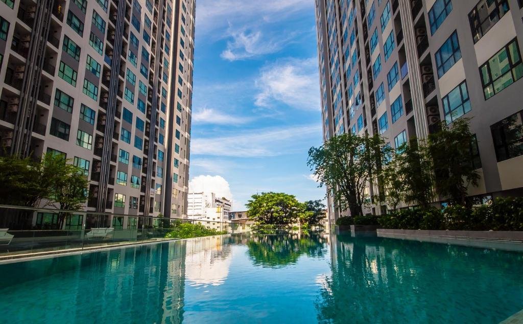 Паттайя: Central Pattaya Residence-The Base Condo