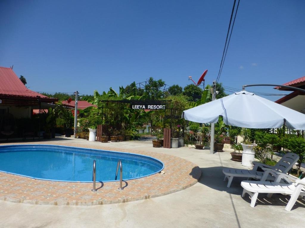 Бан-Мак-Хен: Private 2 Bedroom Villa With Swimming Pool Tropical Gardens Fast Wifi Smart Tv