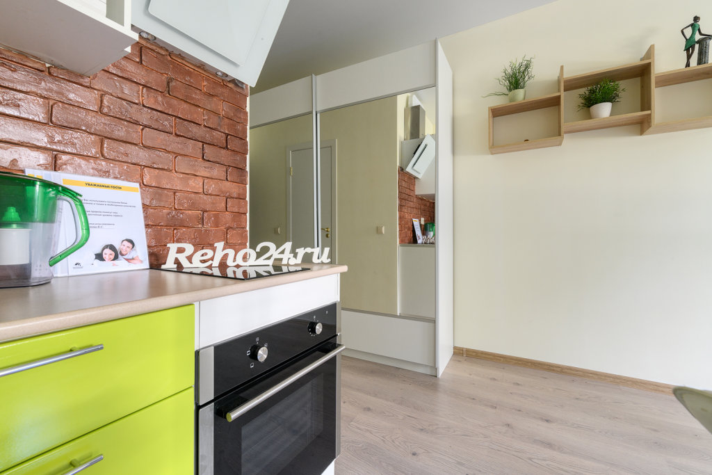 Санкт-Петербург: Na Savushkina 104 Rome Apartments
