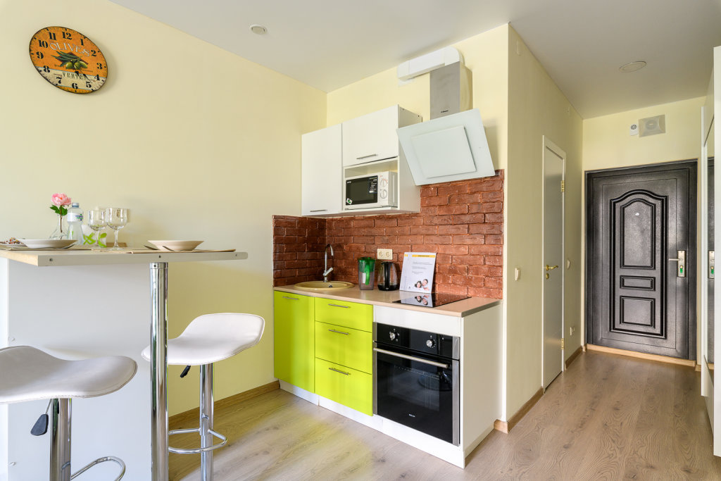 Санкт-Петербург: Na Savushkina 104 Rome Apartments