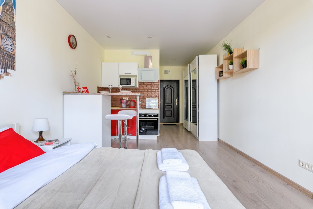 Санкт-Петербург: Savushkina 104 London Apartments