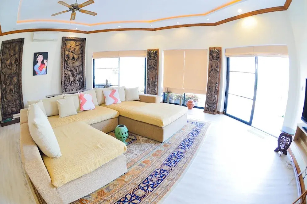 Паттайя: Lorin Villa 4Br With Private Pool