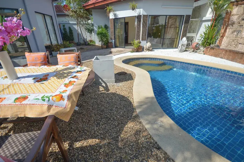 Паттайя: Lorin Villa 4Br With Private Pool