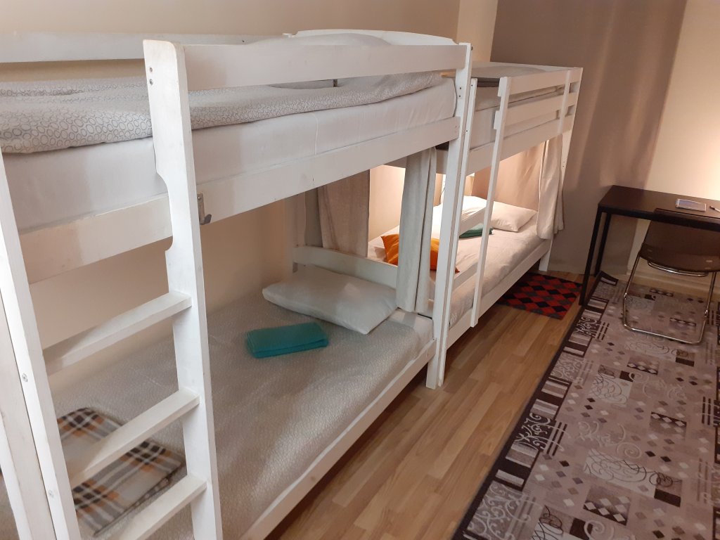Санкт-Петербург: Caramel Hostel