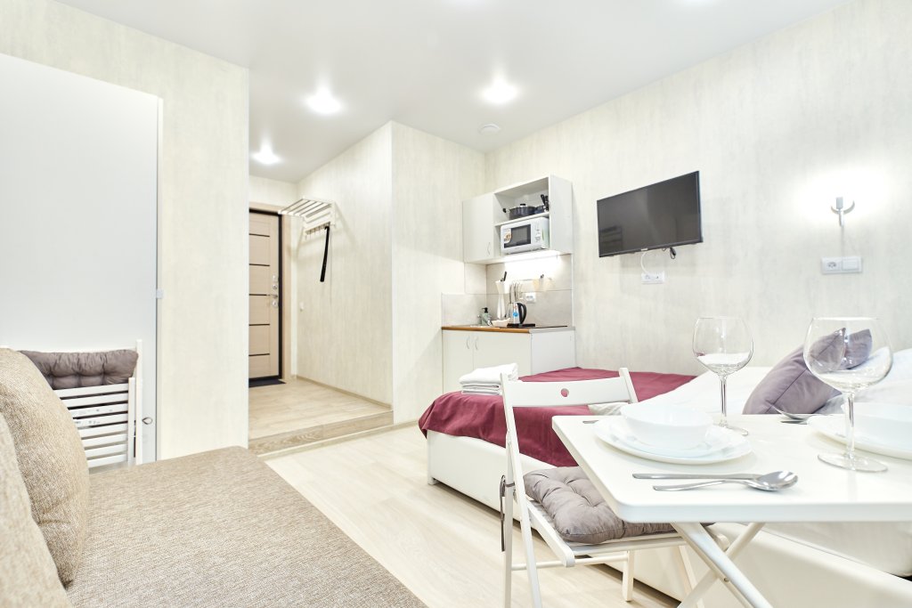 Санкт-Петербург: Takeroom 6 Ya Sovetskaya 5 Apartments