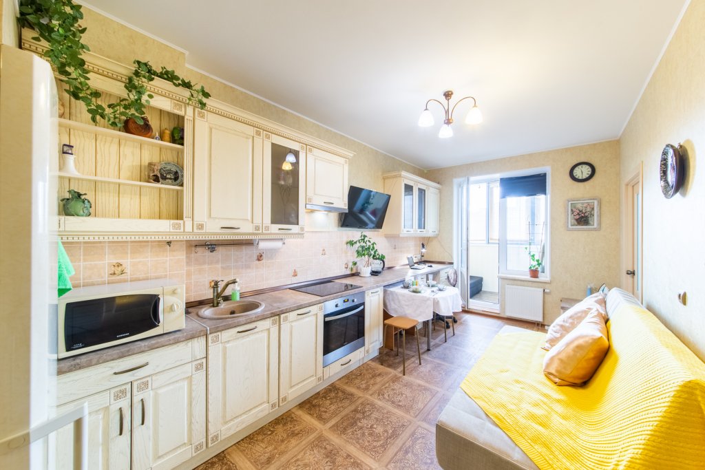 Санкт-Петербург: Gzhatskaya 22 4 Apartments