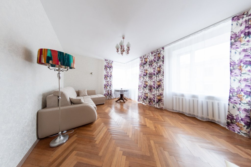 Санкт-Петербург: Bolshaya Pushkarskaya 48 Apartments