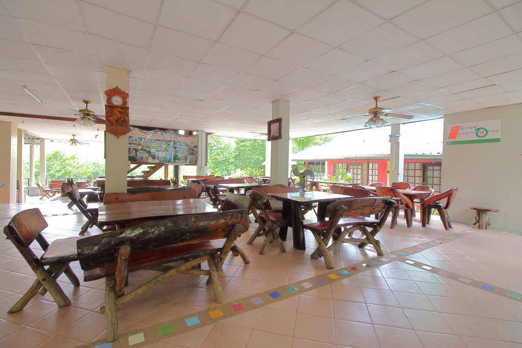 Сай Йок: Happiness Resort Kanchanaburi