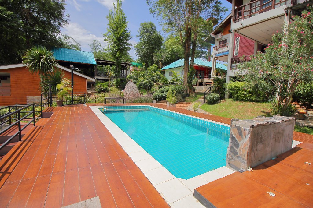 Сай Йок: Happiness Resort Kanchanaburi