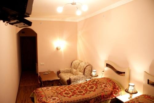 Одзун: Odzun Boarding House