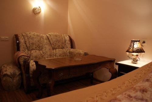 Одзун: Odzun Boarding House