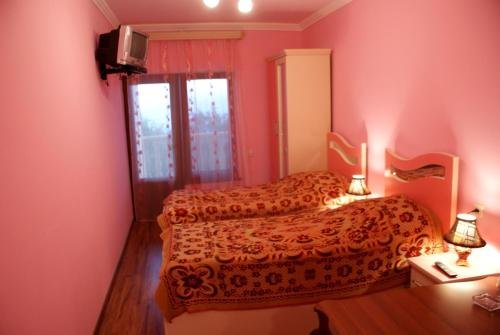 Одзун: Odzun Boarding House