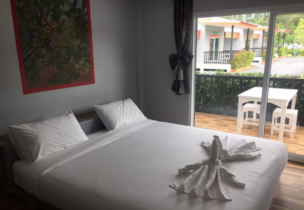 Лопбури: Baan Ruay Suk Resort, Lopburi