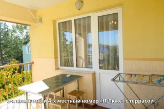 Анапа: Гостевой дом Ностальжи