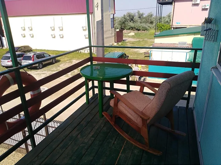 Голубицкая: Guest House Lanka