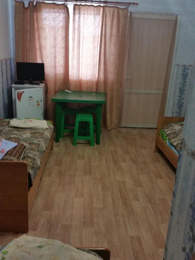 Голубицкая: Inn Azov 555