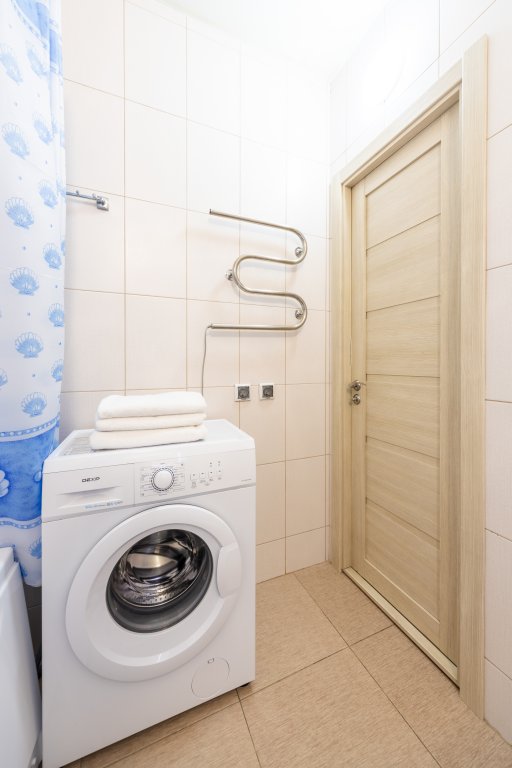 Красноярск: Апартаменты Favorite House на ул. Авиаторов 47