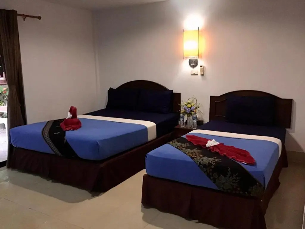 Краби: Andaman Beach Resort