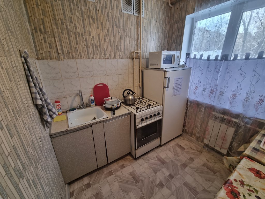 Златоуст: Квартира 2-комнатная квартира на Гагарина 8 линия 13