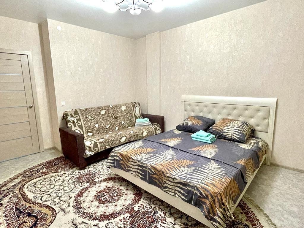 Ханты-Мансийск: Апартаменты на улице Анны Коньковой 12