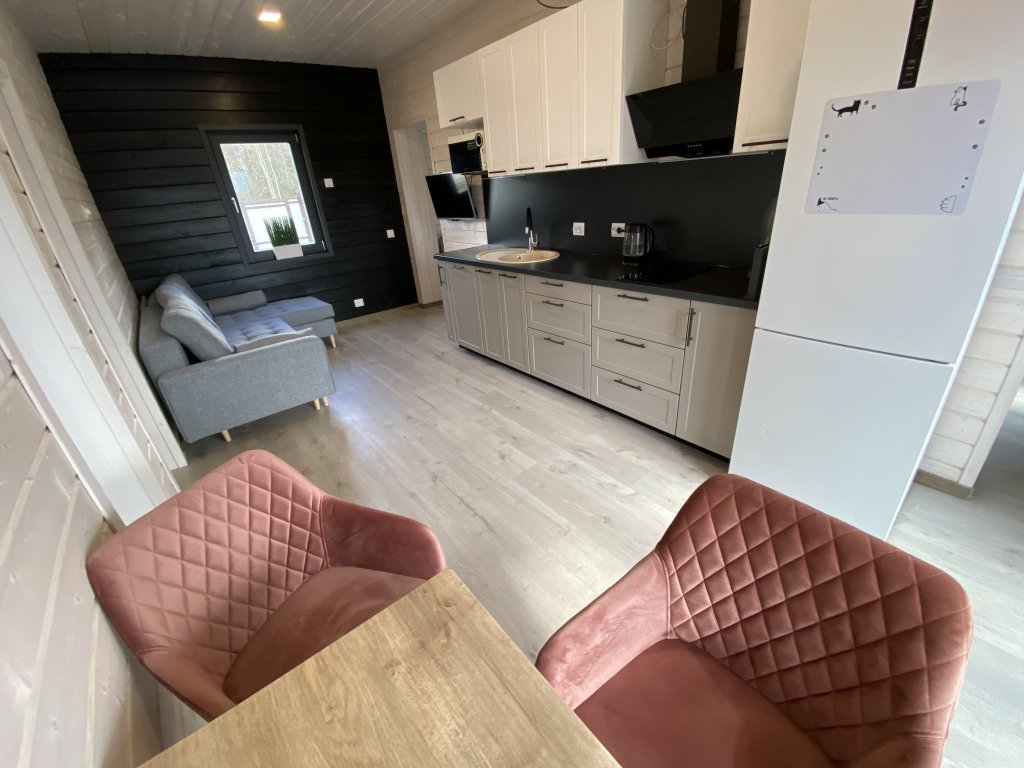 Стеклянный: Verba House