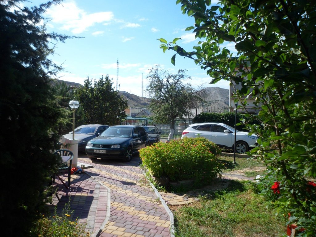 Судак: Charly Guest House