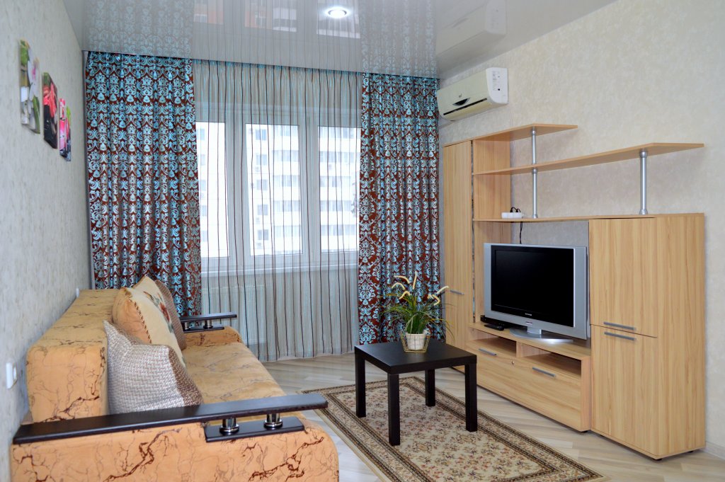 2 Room Apartments For 5 Guests, Kotlyarova 17 — фото 1
