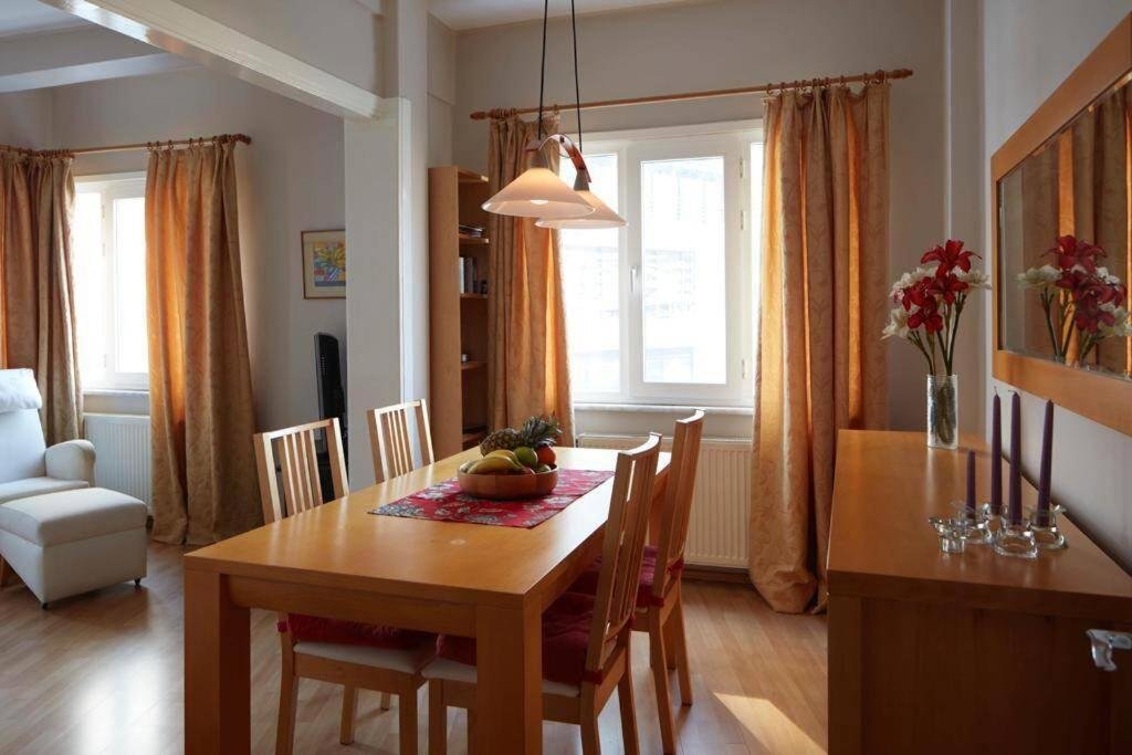 Cozy Apartment Next to Taksim Square — фото 5