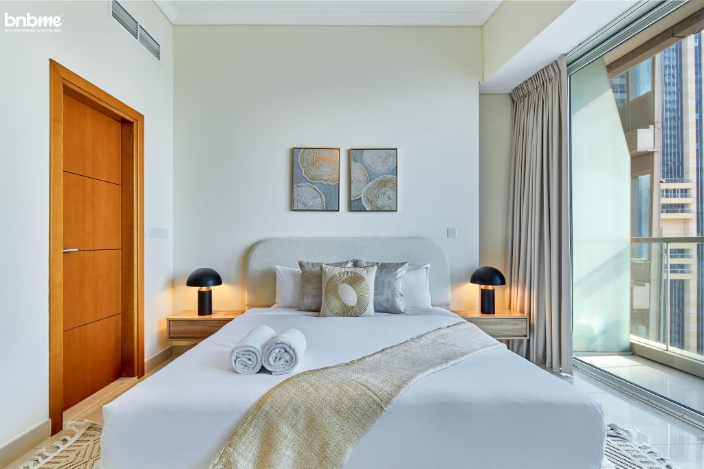 Дубай: Апартаменты Bnbmehomes 54th Floor Sea View Heart of Marina - 5407