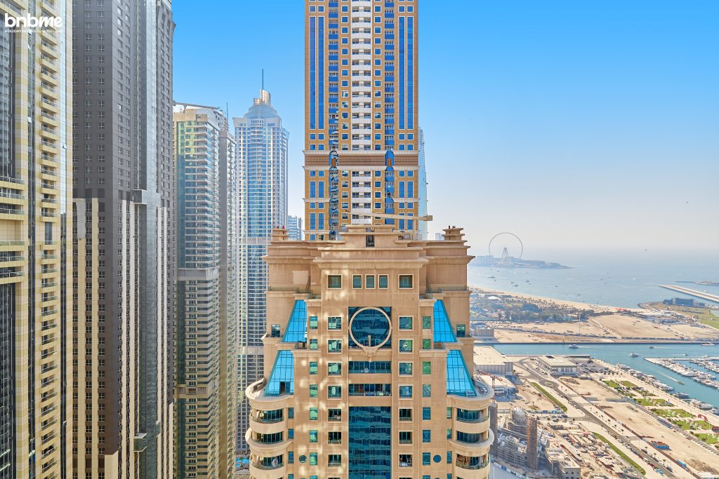 Дубай: Апартаменты Bnbmehomes 54th Floor Sea View Heart of Marina - 5407